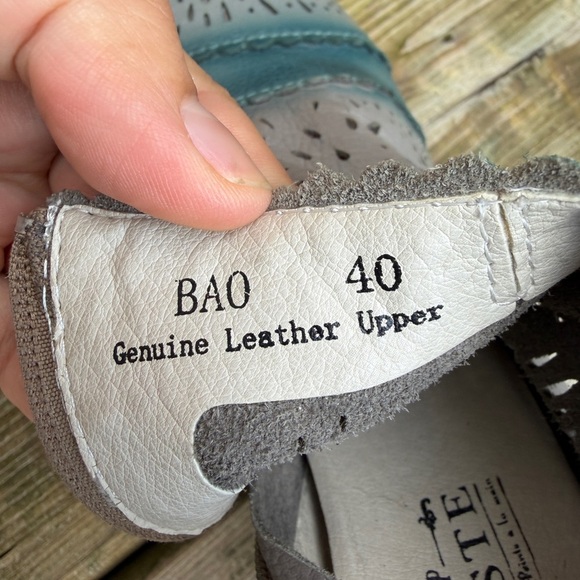 Spring Step L'Artiste Ankle Boots Size 40 Gray/Teal Leather Zip Perforated - Picture 5 of 12